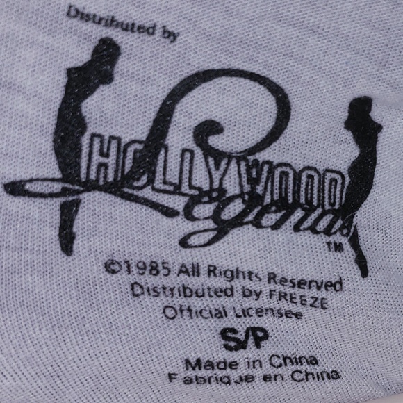 BREAKFAST AT TIFFANYS TANK - Picture 5 of 6